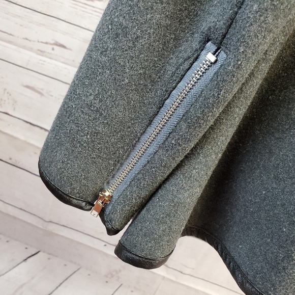 fall coat (can also be used for spring) - Picture 7 of 10